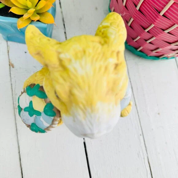 Vintage Large Easter Bunny Statue, Easter Decor, Rabbit Statue, Farmhouse Easter - Picture 9 of 9
